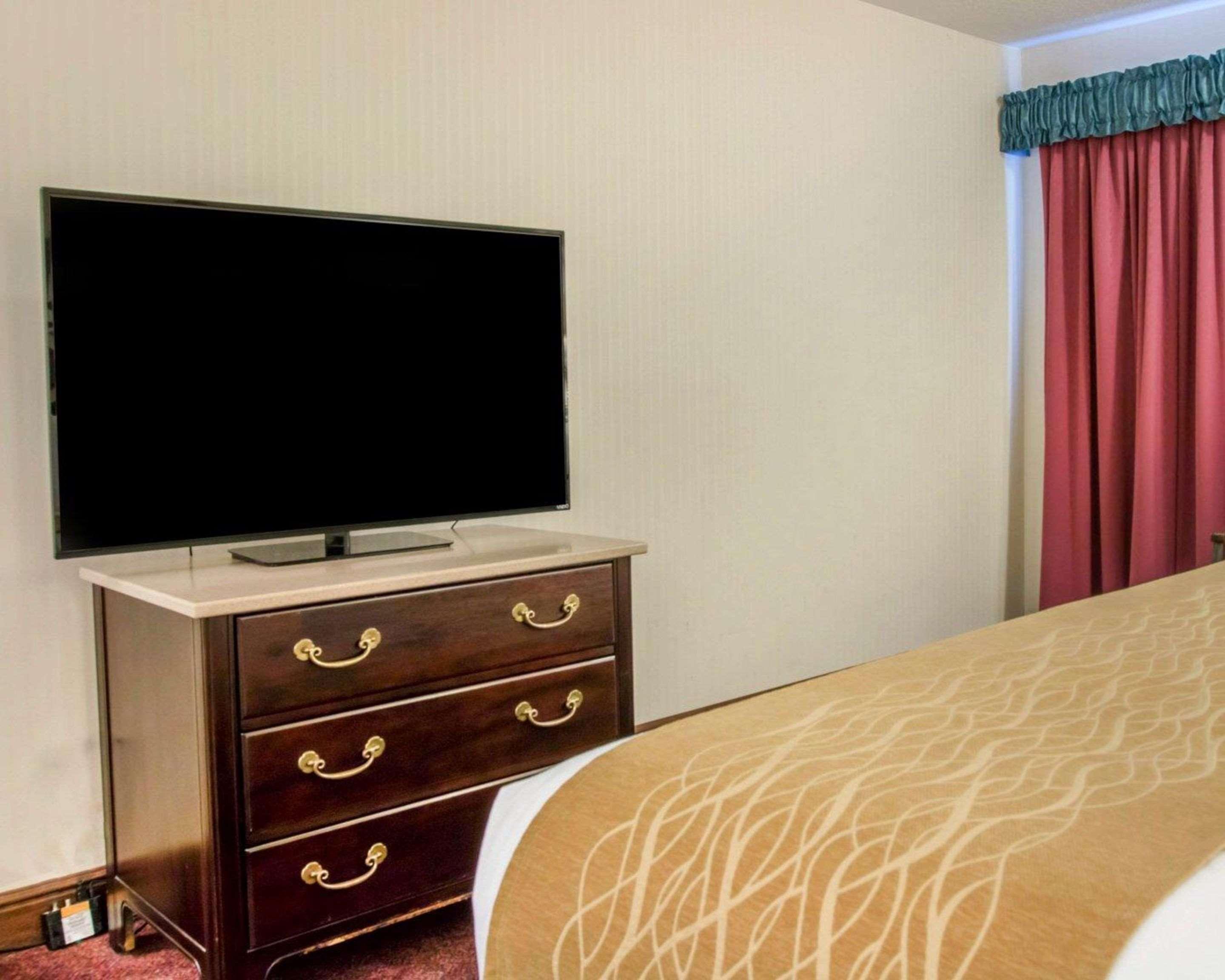 Comfort Inn Lakeside Mackinaw City Esterno foto