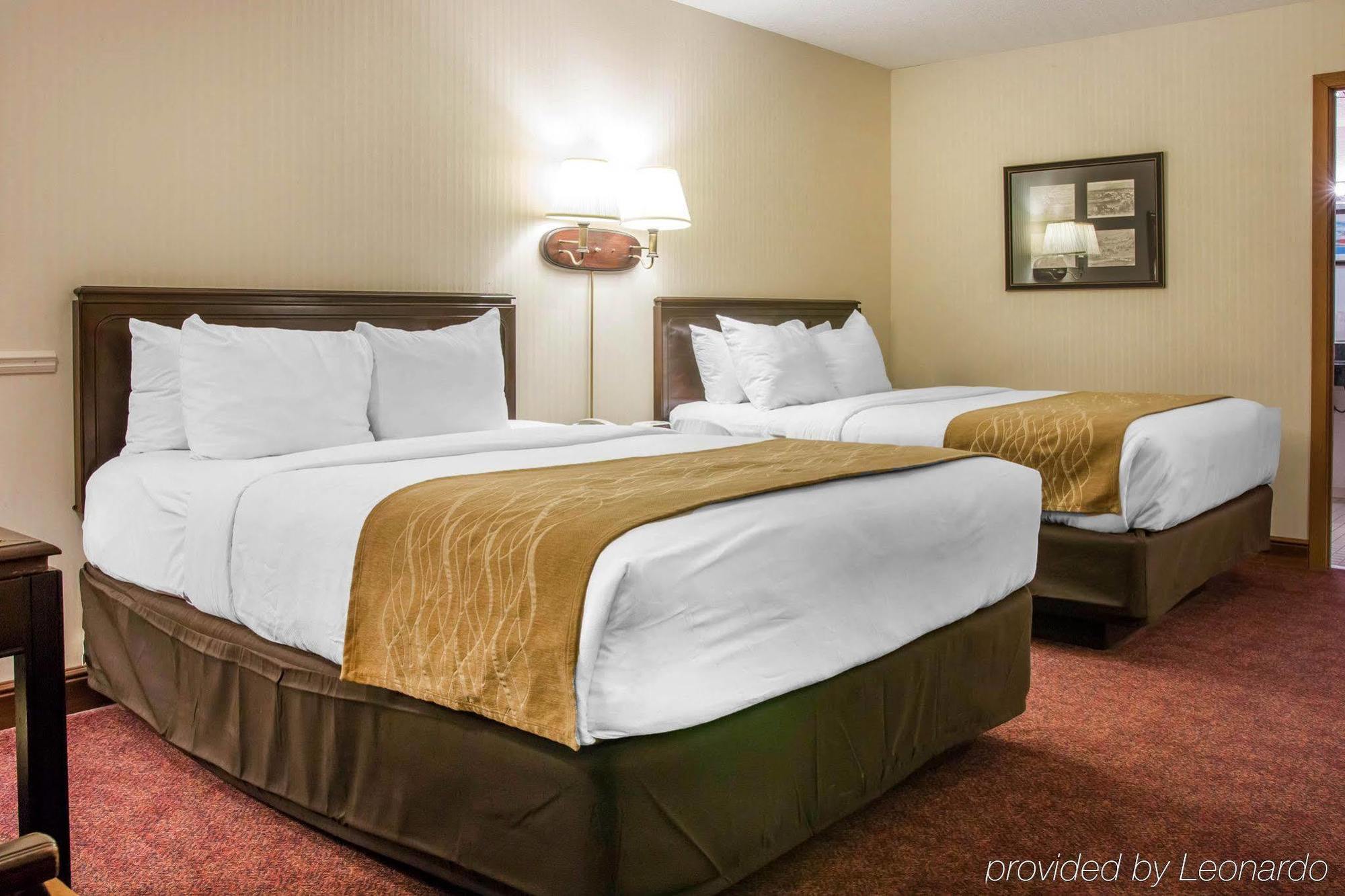 Comfort Inn Lakeside Mackinaw City Esterno foto