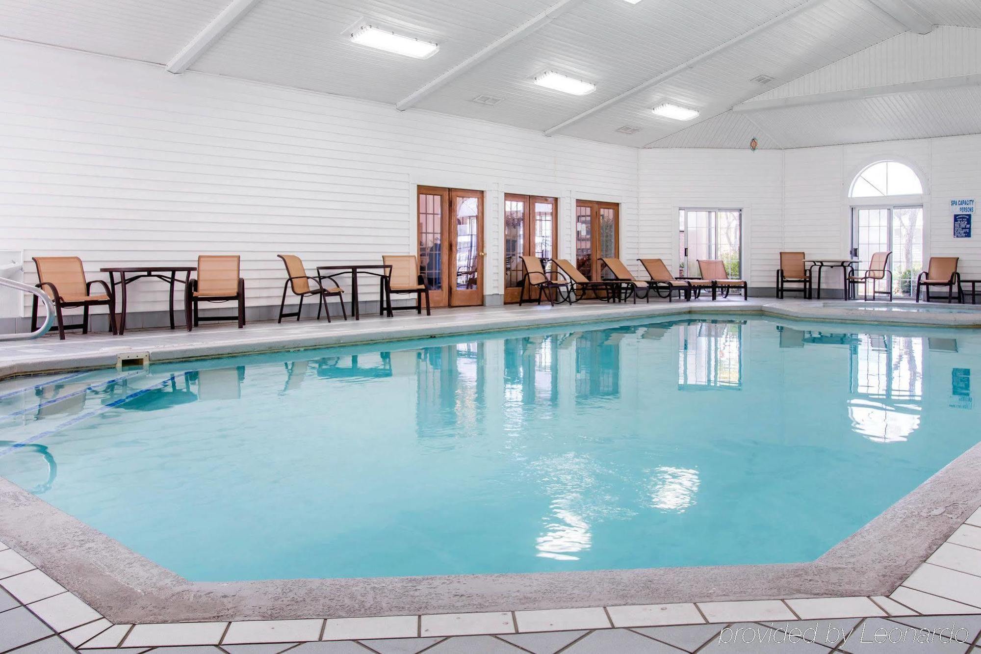 Comfort Inn Lakeside Mackinaw City Esterno foto